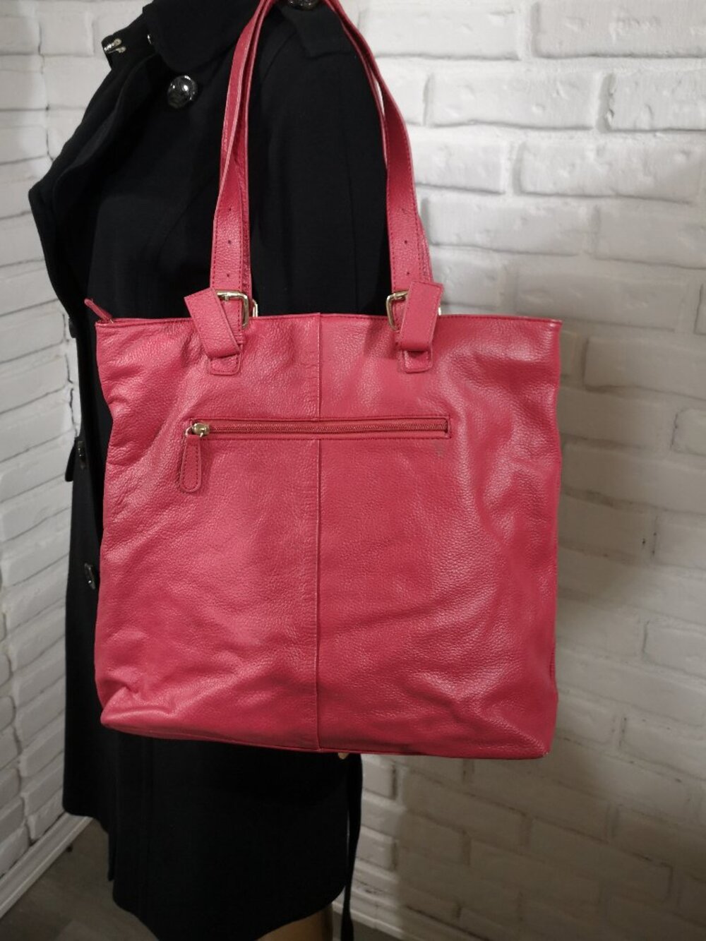 Raisa by Heys Pink Adjustable Strap Pebble Finish Leather Large Tote Bag Lined - Picture 2 of 15